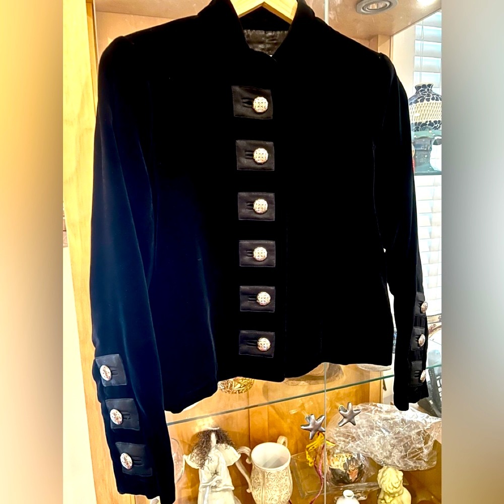 Vintage Yves Saint Laurent 
Rive Gauche Paris Bergdorf 
Velvet Military Jacket 8